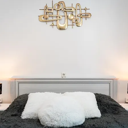 Luxury Lion Appartamento Praga