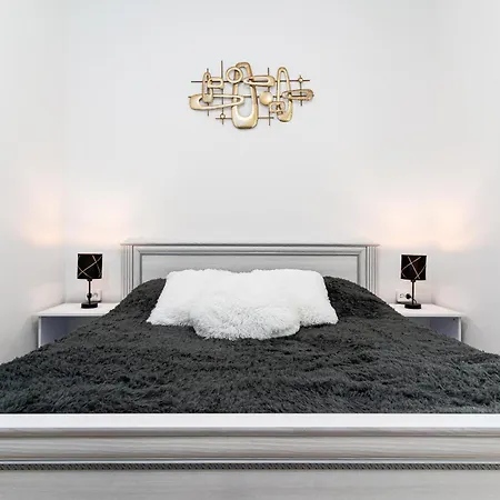 Luxury Lion